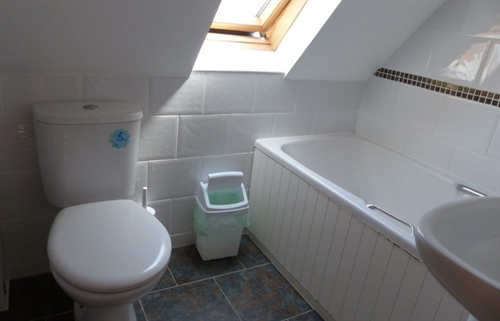 En-suite bathroom